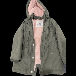 Abercrombie Kids Olive hoodie faux fur lined Parka.
